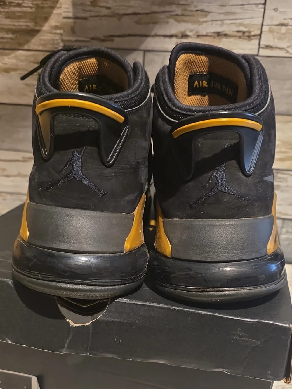 Jordan Mars 270 Men’s Black & Gold High-Top Sneakers